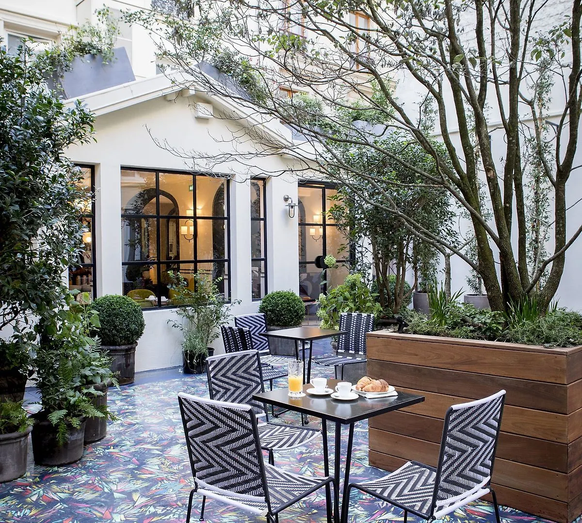 Hotel Bienvenue Paris